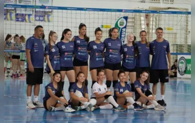 Vôlei feminino de Apucarana inicia participação no Estadual Sub-19
