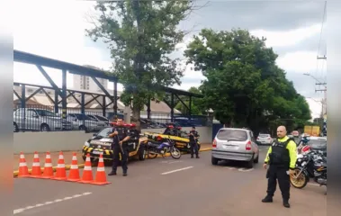 Blitz da GCM e agentes de trânsito apreende três motocicletas