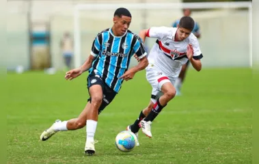 Grêmio acerta renovação até 2028 com o apucaranense Alysson