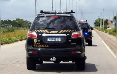 Polícia Federal deflagra operação contra grupo miliciano