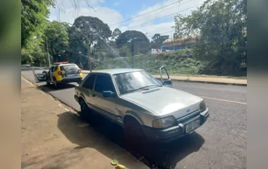 PM recupera carro que havia sido furtado em Apucarana