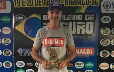 O piloto Romeu Eurich, de Apucarana, foi destaque neste final de semana no Brasileiro de Enduro FIM - Foto: Divulgação