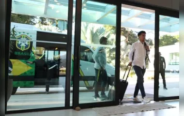 Marquinhos chega à Granja Comary para a apresentação à seleção brasileira que vai à Copa do Mundo 2018 (Foto: Lucas Figueiredo/CBF)