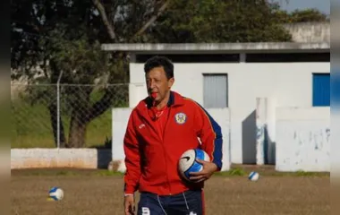 Lorival Santos foi técnico do Roma Esporte Apucarana no Campeonato Brasileiro da Série C em 2007 - Foto: Arquivo/TN