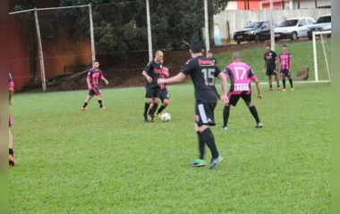 A Fama/Multividros vai disputar mais uma final no futebol suíço em Apucarana - Foto: www.oesporte.com.br