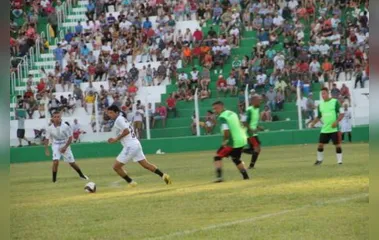 O Torneio do Trabalhador de Futebol em Arapongas vem sendo desenvolvido em quatro categorias - Foto: TNonline