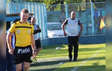 O técnico Norberto Arruda Lemos comandou o Apucarana Sports em dez partidas na Divisão de Acesso - Foto: Apucarana Sports/Divulgação