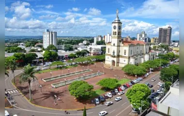 Praça Rui Barbosa de Apucarana passou por grandes transformações ao longo do tempo