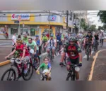 Pedala Apucarana reúne ciclistas e arrecada brinquedos