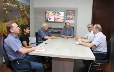 Presidente de Acisi e prefeito de Ivaiporã debatem reestruturação do Codesi