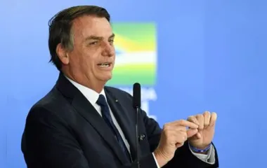 Bolsonaro formaliza indicação de Nestor Forster à Embaixada do Brasil nos EUA
