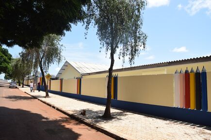 A Escola Municipal Bento Viana, na Vila Nova Porã recebe R$ 550 mil em benfeitorias. (Fotos: Ivan Maldonado)