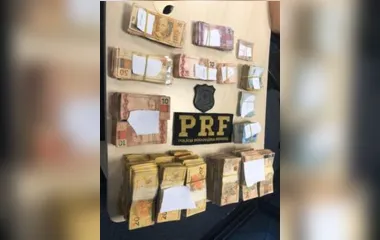 Preso por lavagem de dinheiro, homem admitiu que o recurso tinha como origem o contrabando. (Foto: PRF/PR)